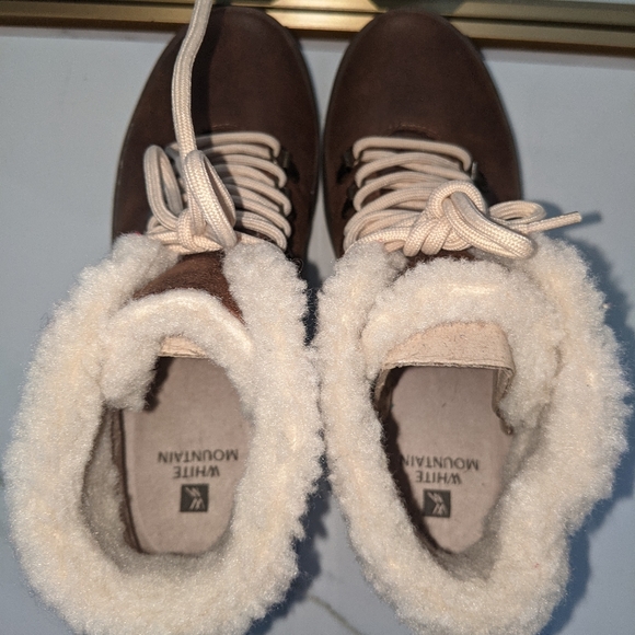 NWOT White Mountain Zion Hiking Boots - Picture 13 of 15